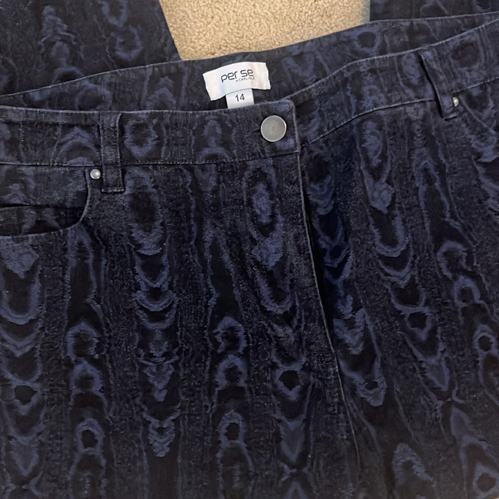 Per Se by Carlisle Ripple Jeans - Moire Pattern Jacquard